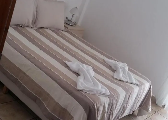 House Petridis 3*